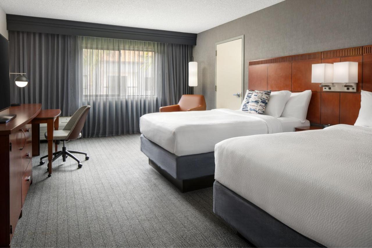 Courtyard By Marriott Los Angeles Hacienda Heights Orange County Exterior photo